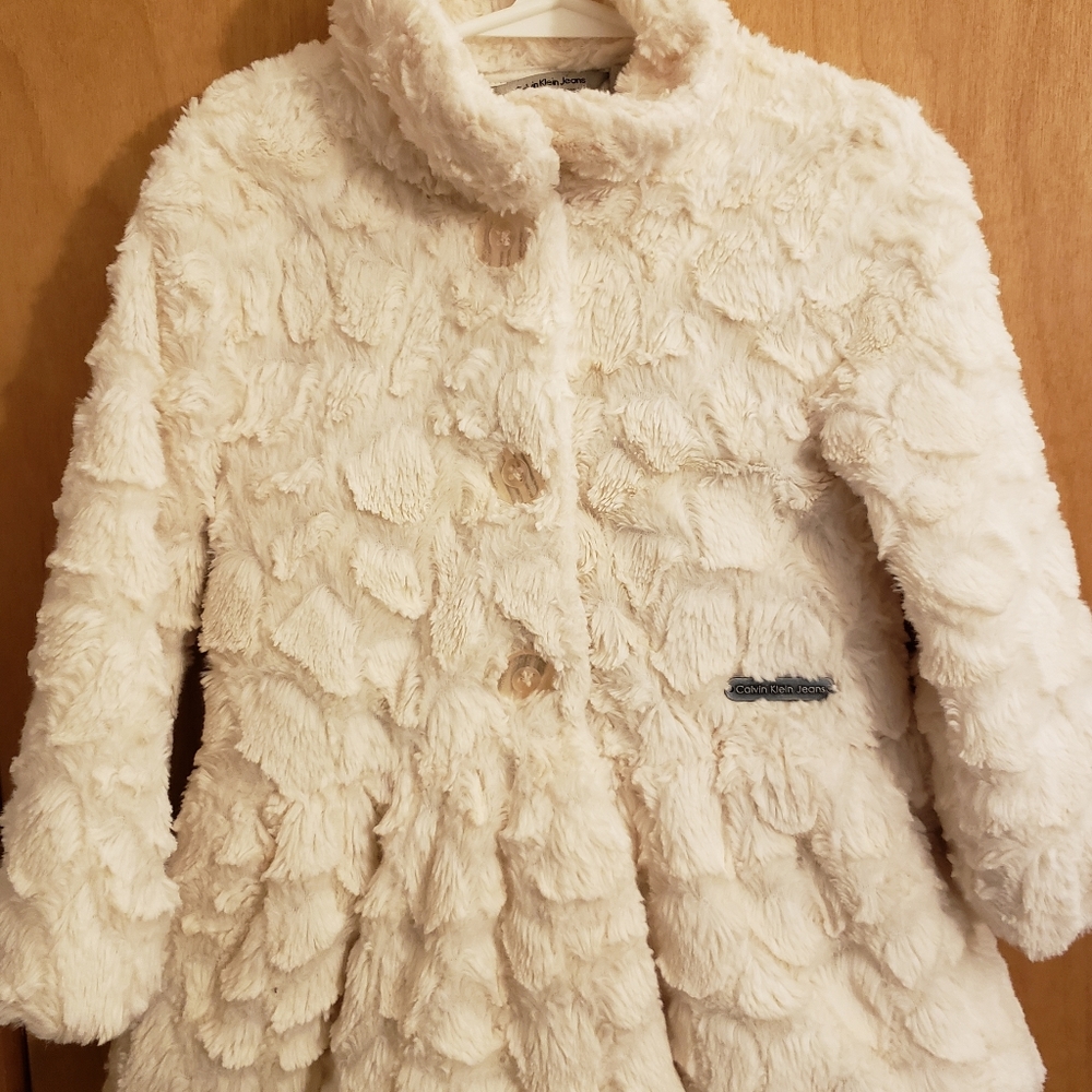 Calvin Klein Fur coat kids